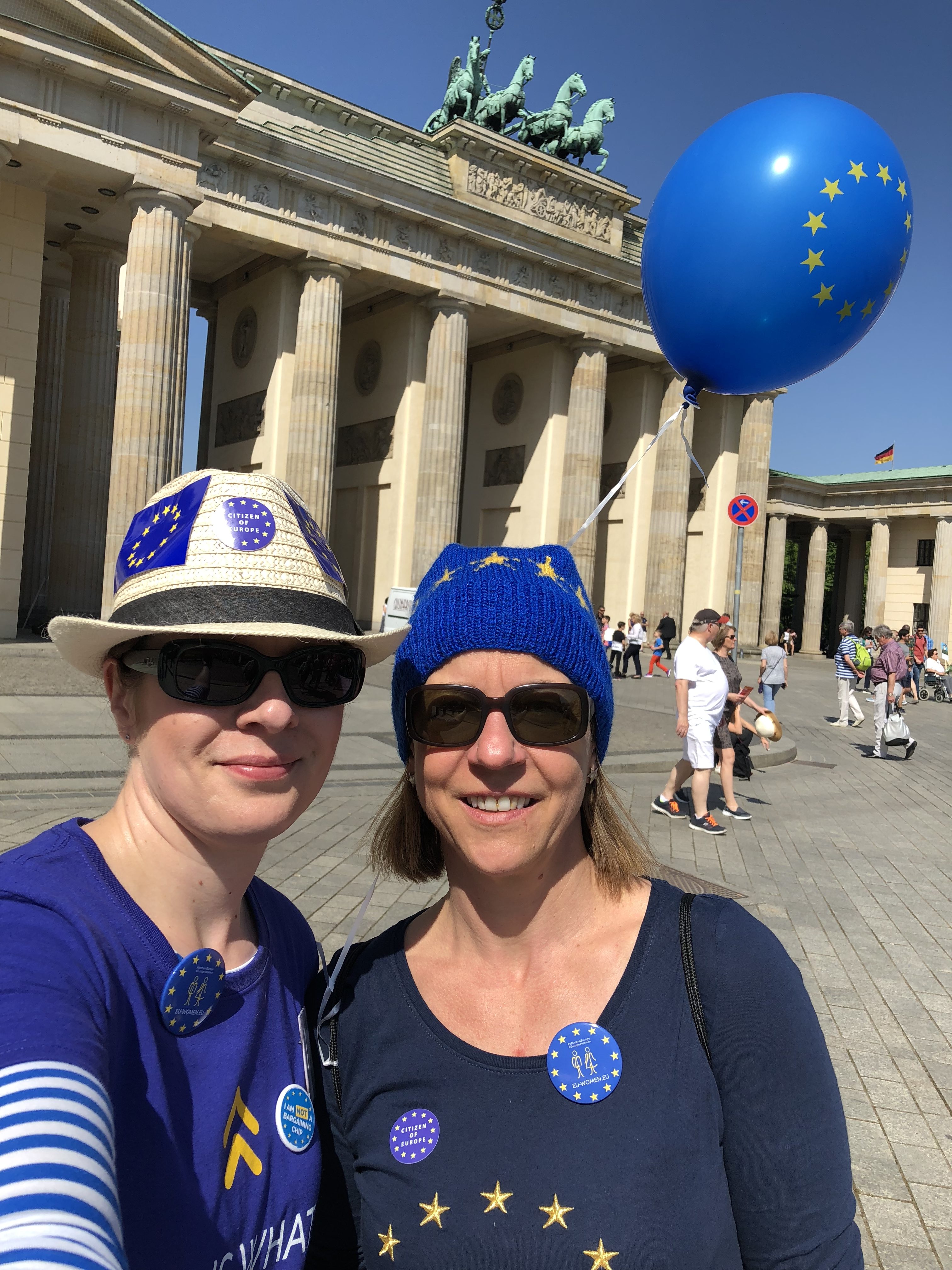 Women for Europe Berlin Brandenburger Tor IKNMLO