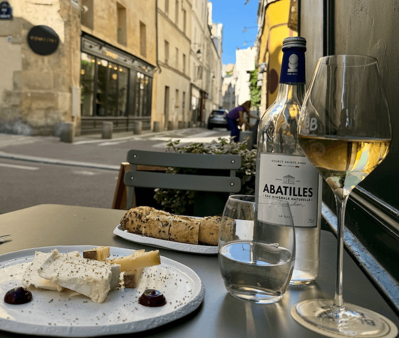 Sommer in Frankreich Reisetipps Paris La Rochelle Austern Wein Meeresluft Reise Flanieren Restaurants